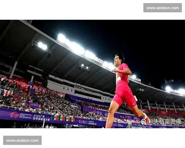 郑驰宇 45 秒 48 创全国赛季最佳 中国男子 400 米 6 人破 46 秒书写历史